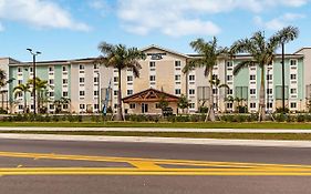 Woodspring Suites Naples